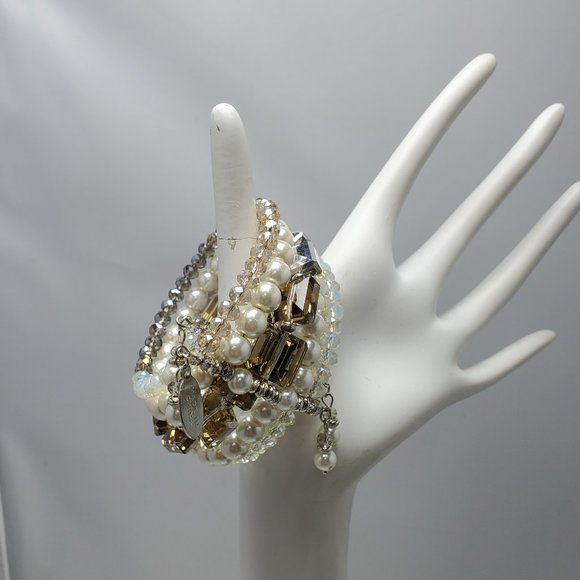 Ali Khan 5 row glass pearl beaded wired wrap opened bracelet - Picture 1 of 6